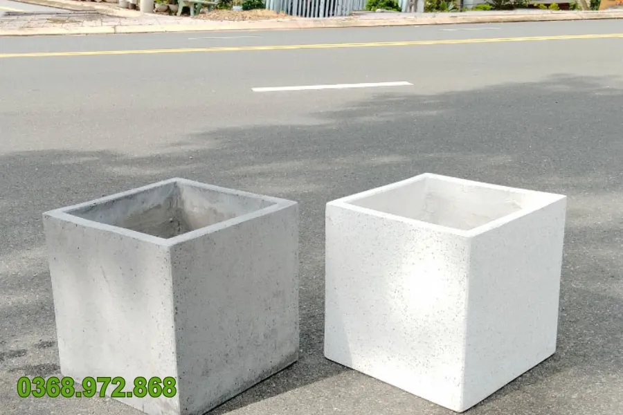 Chậu Xi Măng Đá Mài cao cấp tại Khu vườn sân vườn Tùng Anh